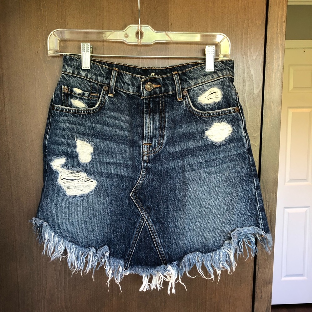 Distressed jean skirt - size 24